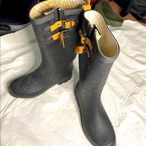 Womens rain boots